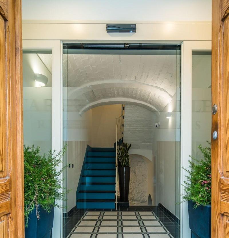 Cafe Bleu Relais image