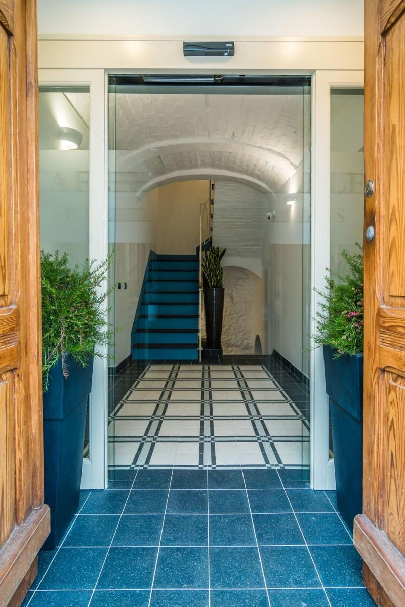 Cafe Bleu Relais image