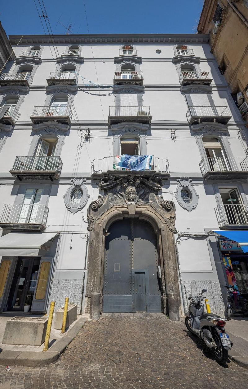 Napoli Squares Suites — general view