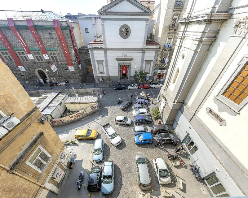 Napoli Squares Suites image