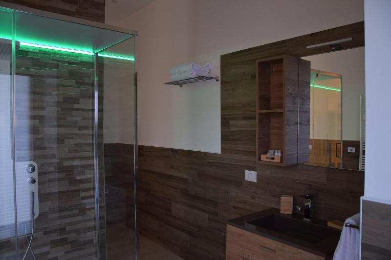 Napoli Squares Suites image