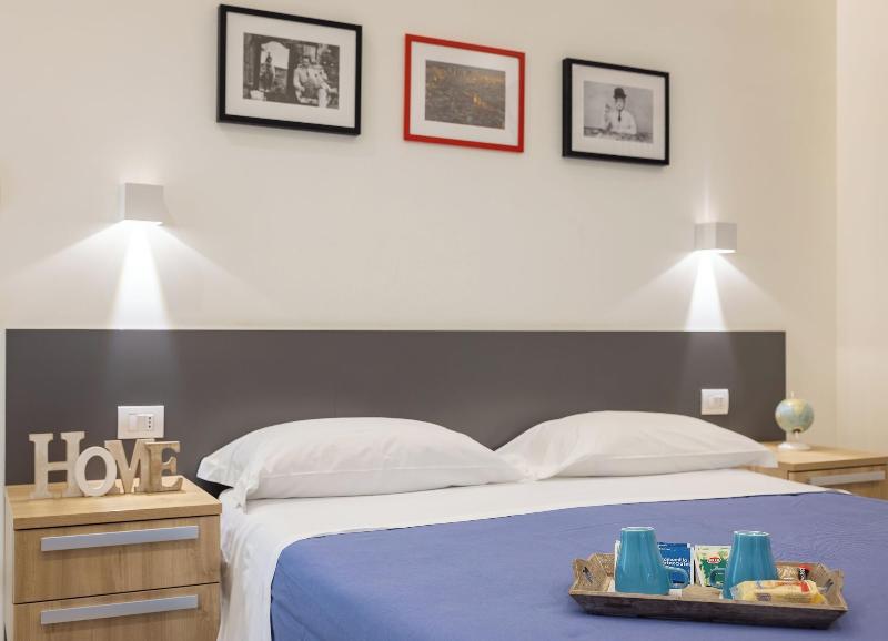 Napoli Squares Suites image