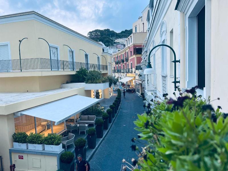 Piazzetta Diefenbach image