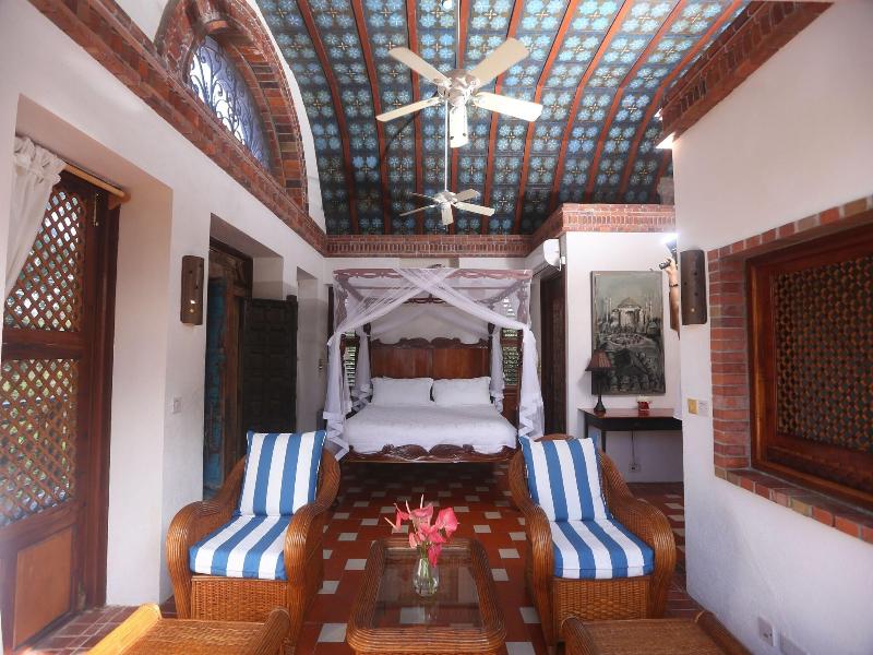 Caille Blanc Villa & Hotel - Adults Only image