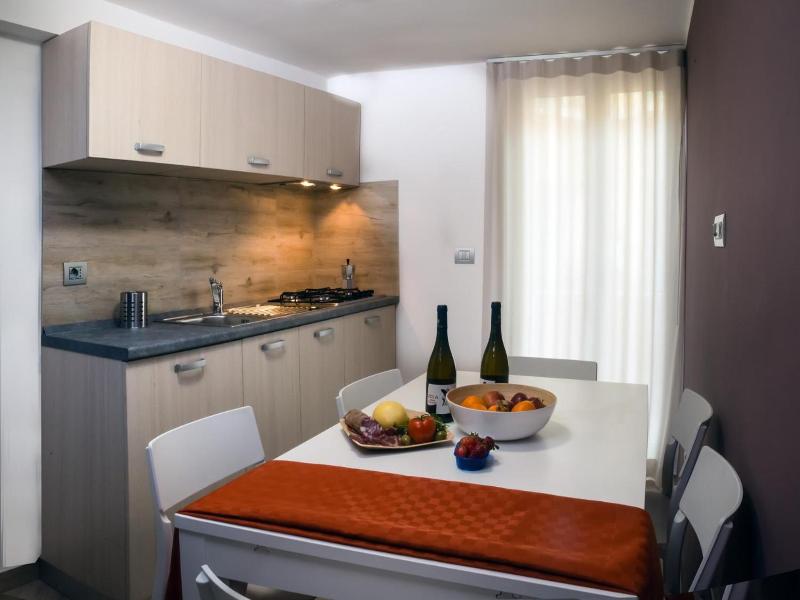 Guest House Lago Di Nicito image