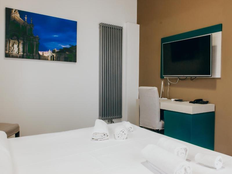 Guest House Lago Di Nicito image
