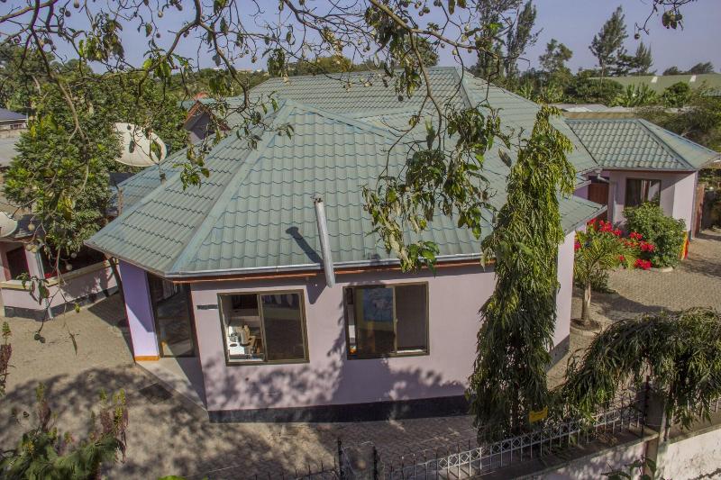 Arusha Giraffe Lodge image
