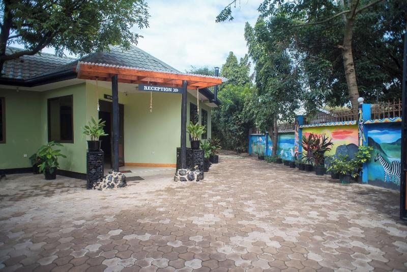 Arusha Giraffe Lodge image