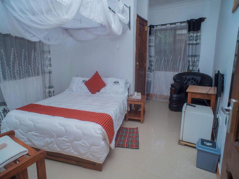 Arusha Giraffe Lodge image
