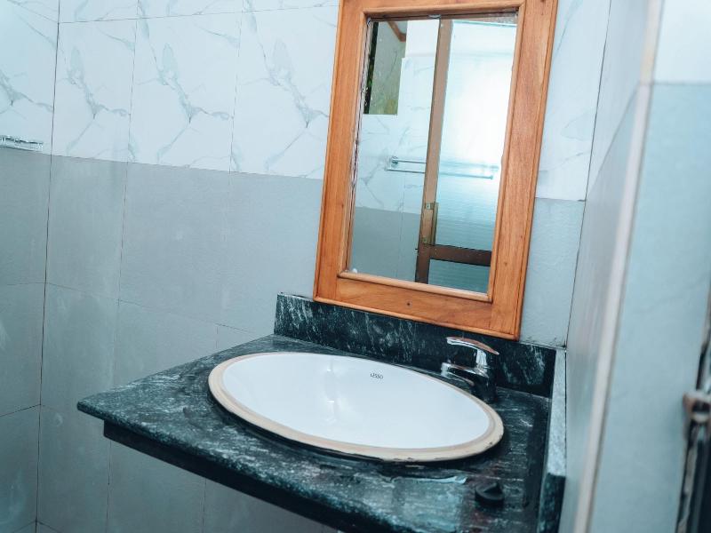 Arusha Giraffe Lodge image