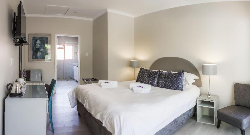 Maroela House image