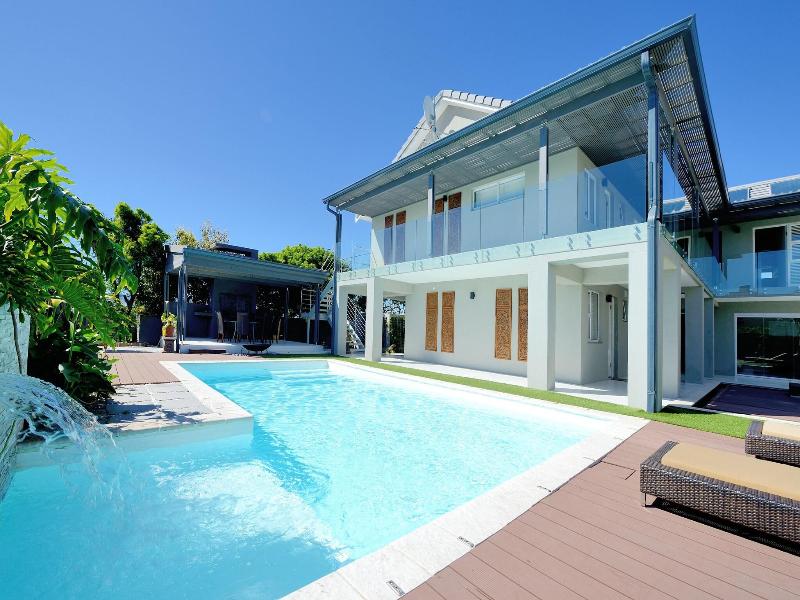 Grand Blue.D Boutique Guesthouse image