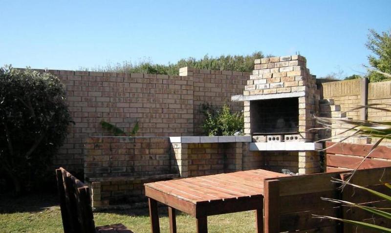 Blue Horizon Bay Guest House image
