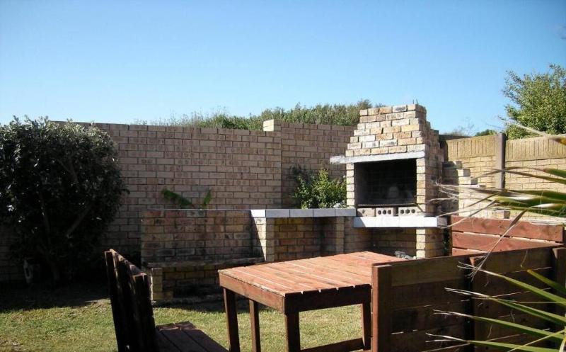 Blue Horizon Bay Guest House image