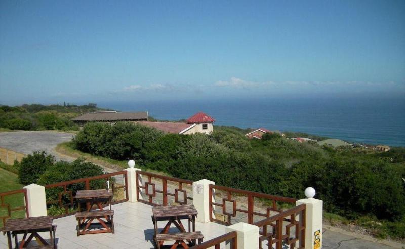 Blue Horizon Bay Guest House image