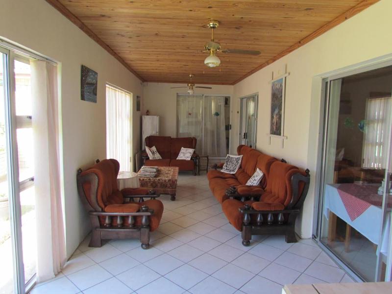 Blue Horizon Bay Guest House image