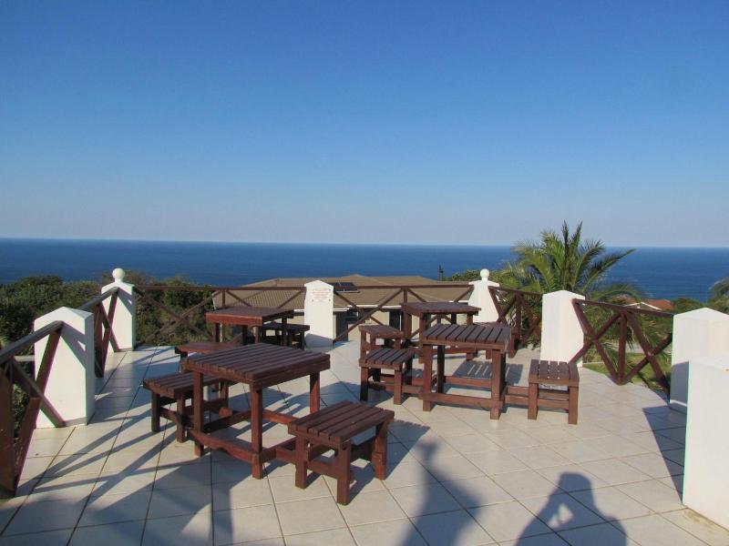 Blue Horizon Bay Guest House image