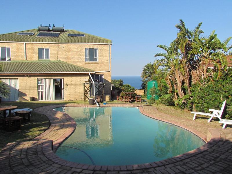 Blue Horizon Bay Guest House image