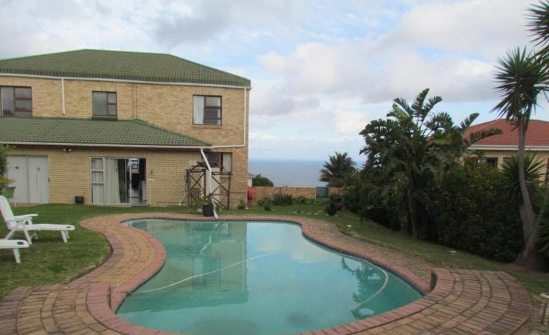 Blue Horizon Bay Guest House image