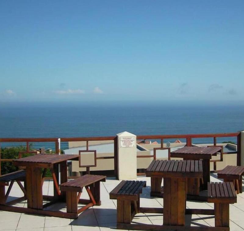 Blue Horizon Bay Guest House image