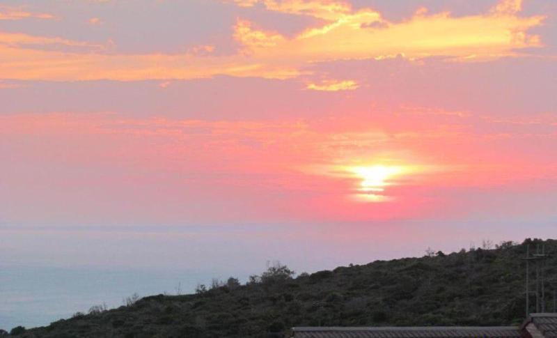 Blue Horizon Bay Guest House image