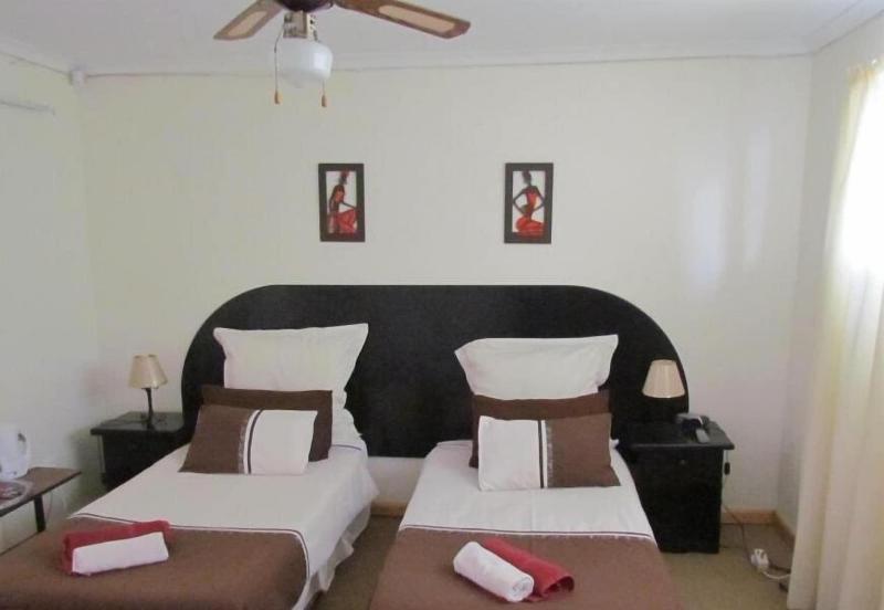 Blue Horizon Bay Guest House image