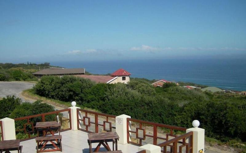 Blue Horizon Bay Guest House image