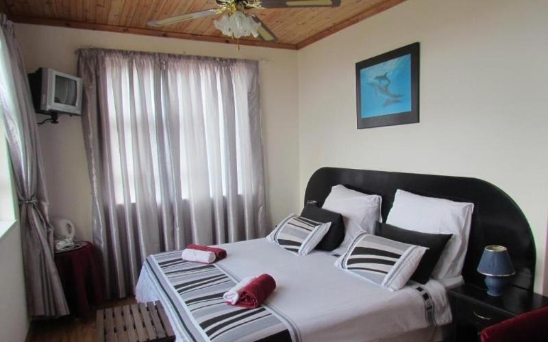 Blue Horizon Bay Guest House image