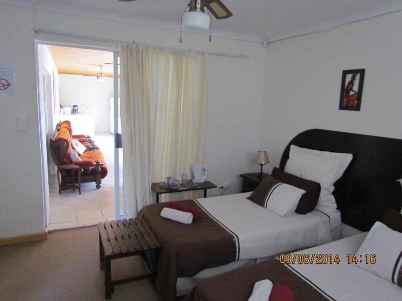 Blue Horizon Bay Guest House image