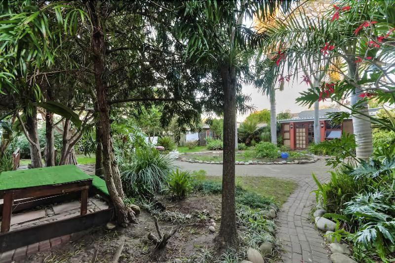 Amanzi Guest House image