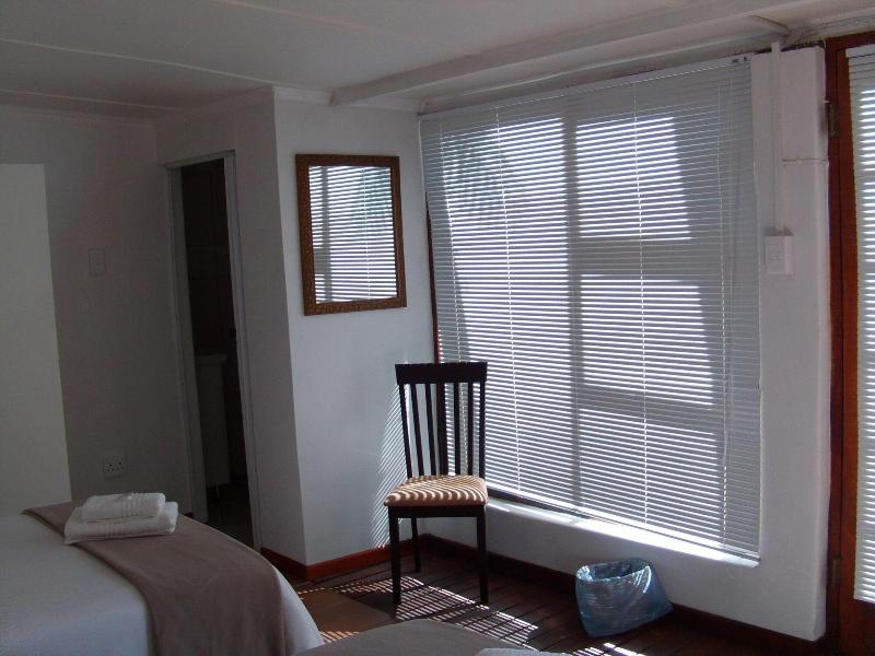 Amanzi Guest House image