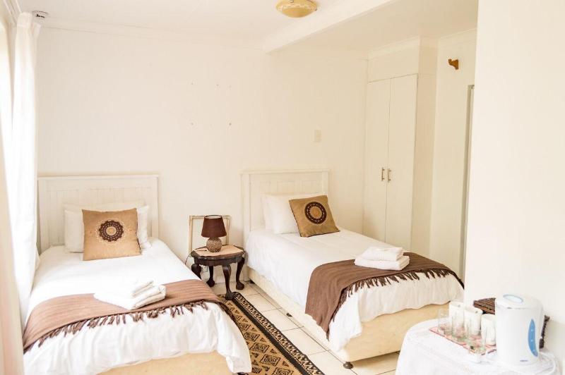 Amanzi Guest House image