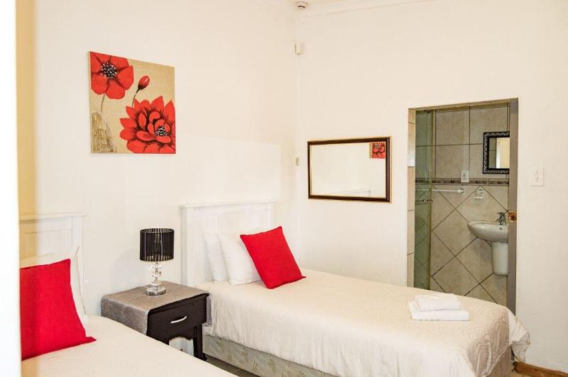 Amanzi Guest House image