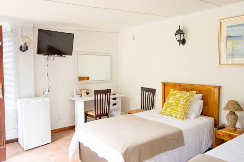 Amanzi Guest House image