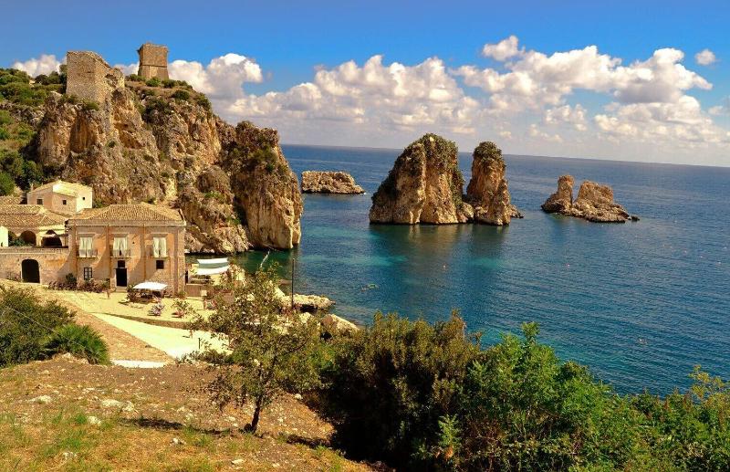 Trapani Home image