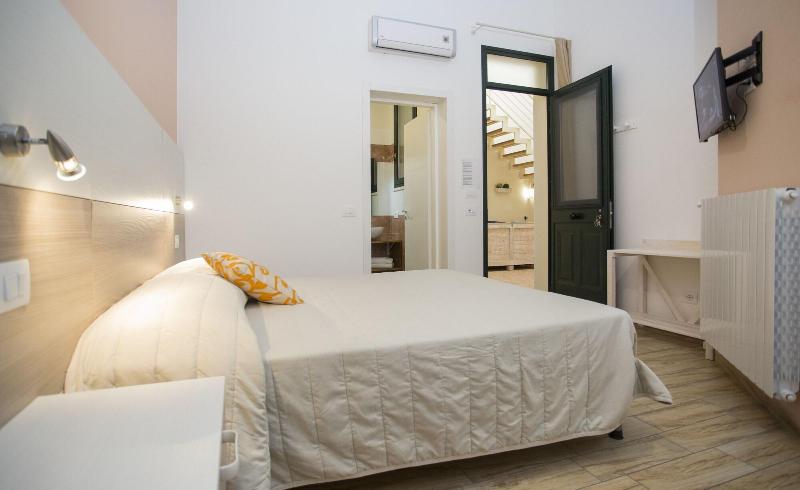 Trapani Home image