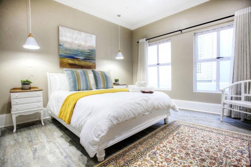 23 On Glen Guest House image