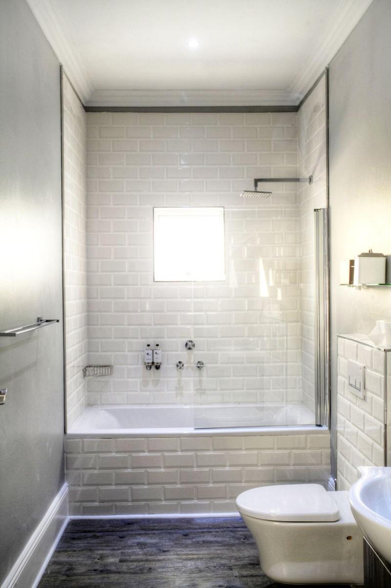 23 On Glen Guest House image