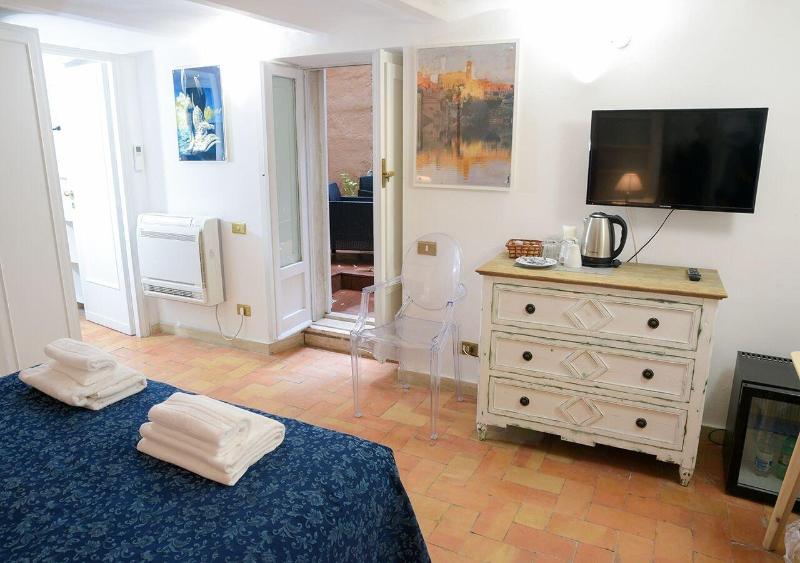 Farnese Suite Dream S&AR image