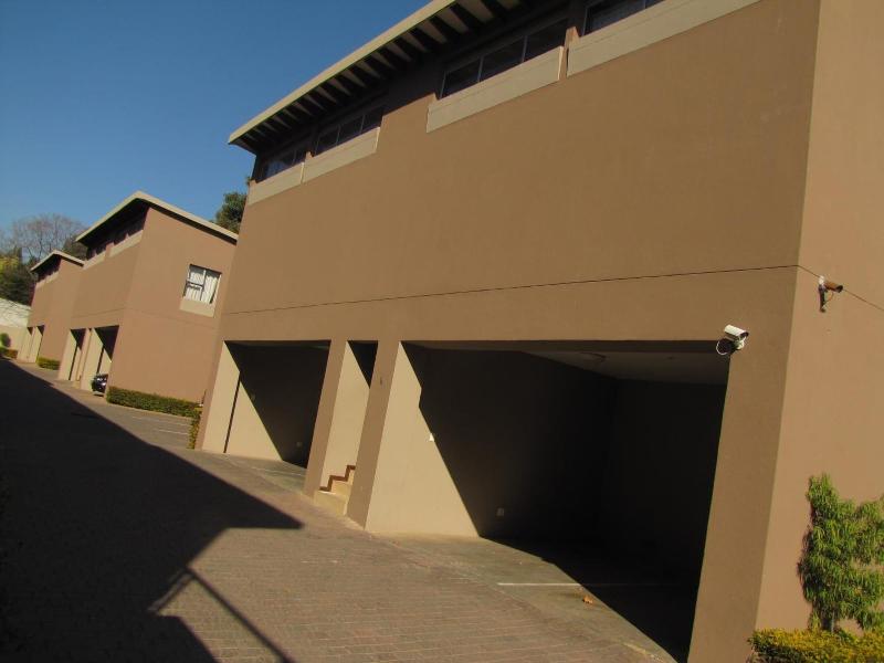 Silver Oak Luxury Accommodation image