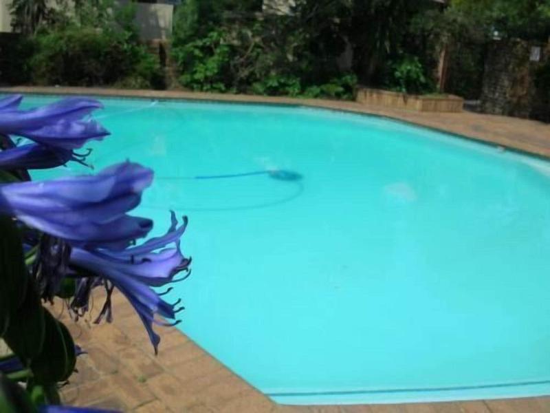 Elizabeth Lodge image