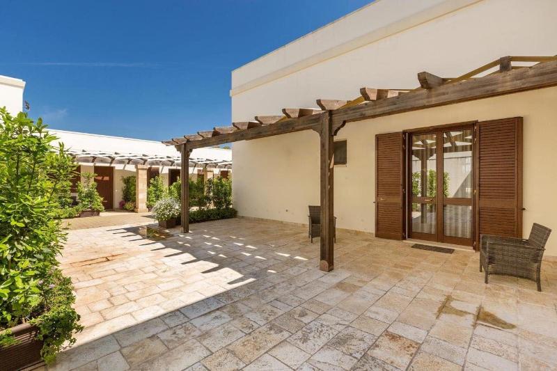 Mediterranea Residence image