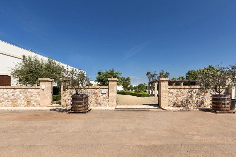 Mediterranea Residence image