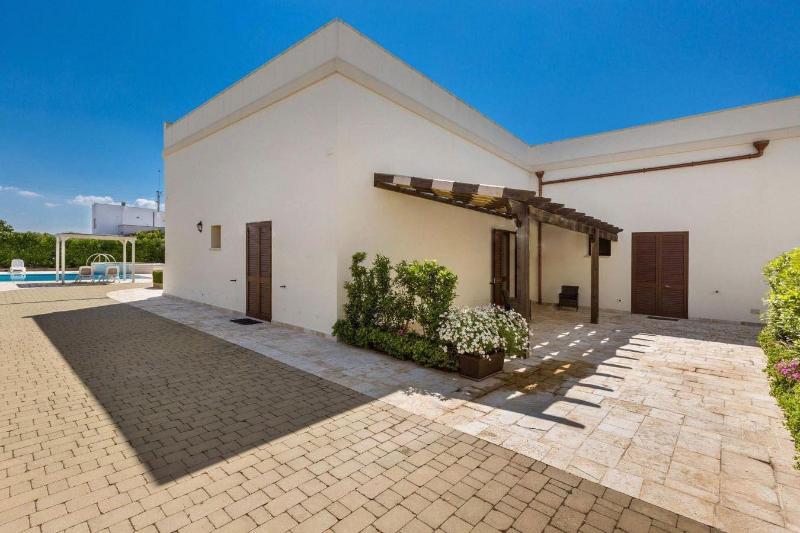 Mediterranea Residence image
