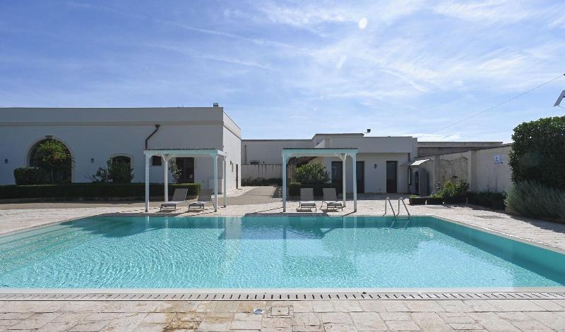 Mediterranea Residence image