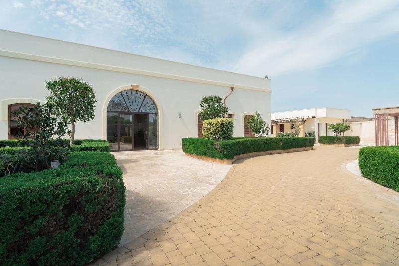 Mediterranea Residence image
