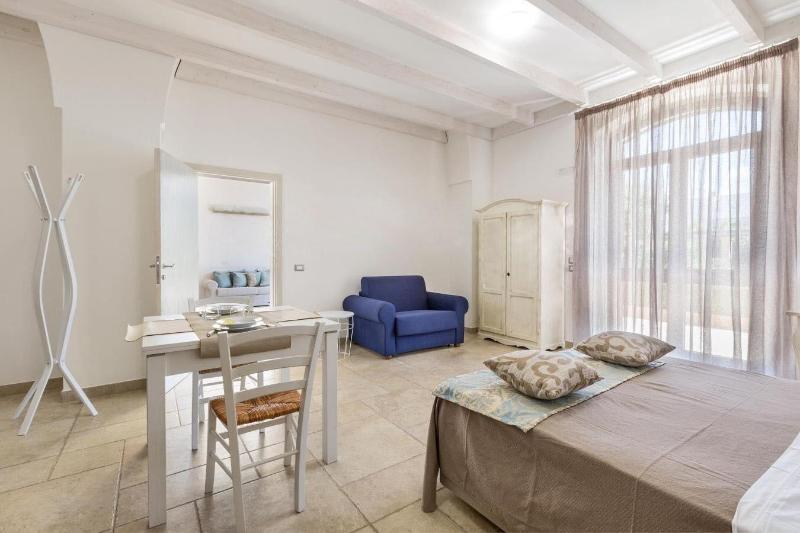 Mediterranea Residence image