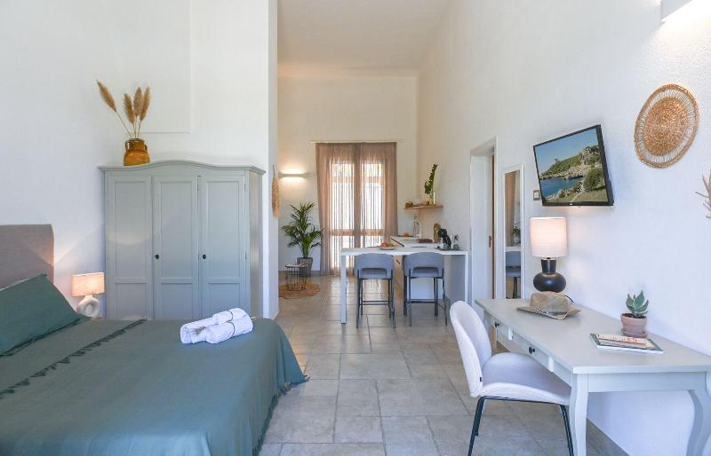 Mediterranea Residence image