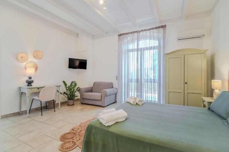 Mediterranea Residence image