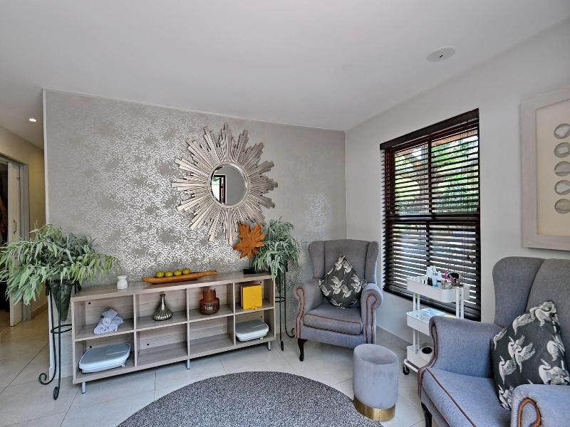 Black Eagle Boutique Hotel And Conferences image